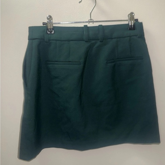 Aritzia Deep Green Pencil Skirt Sz 6 workwear dinner party streetwear trendy - Picture 4 of 4